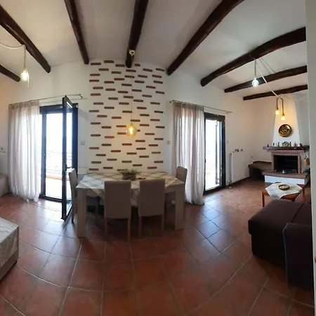 Mandala House Nyaraló *