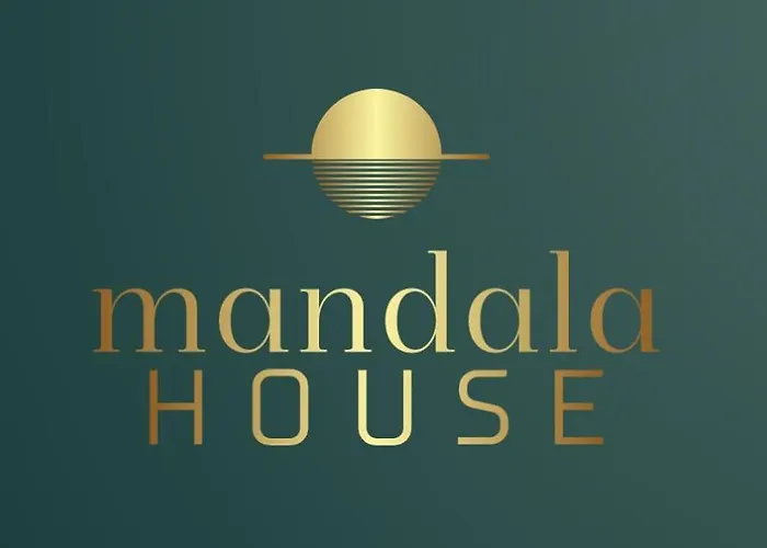 بيت للعطل Mandala House